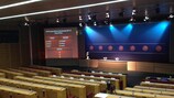 Le tirage au sort des barrages du Championnat d'Europe féminin de l'UEFA 2013 a eu lieu à Nyon