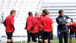 Rudi Garcia issues instructions during a LOSC training session