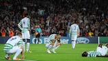 Reacción del Celtic tras encajar el segundo gol en Barcelona