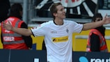 Luuk de Jong celebrates a Bundesliga goal against Eintracht