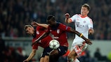 Toni Kroos (à direita) ficou satisfeito com a exibição do Bayern em Lille
