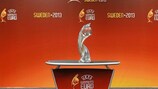 O troféu do UEFA Women's EURO