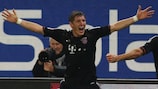 Bastian Schweinsteiger celebra su gol ante el Hamburgo