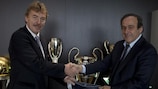 Ein Wiedersehen zwischen PZPN-Präsident Zbigniew Boniek und UEFA-Präsident Michel Platini