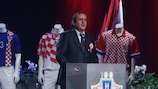Мишель Платини поздравляет хорватский футбол с юбилеем