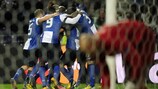Il Porto esulta dopo il gol di João Moutinho