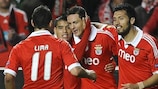 Benfica afasta Leverkusen em final frenético