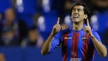 Pedro Ríos celebra un gol con el Levante