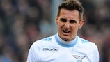 Miroslav Klose grimaces during Lazio's loss to Genoa