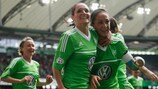 Selina Wagner feiert mit Kolleginnen den Finaleinzug des VfL Wolfsburg