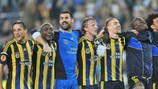 O Fenerbahçe comemora a vitória sobre a Lázio