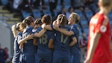 Delie double fires France to victory against Russia