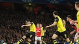 Henrikh Mkhitaryan puso al Dortmund por delante
