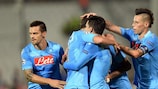 Los jugadores del Nápoles celebran su primer gol
