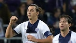 Zlatan Ibrahimović festeja o segundo golo do PSG em Bruxelas