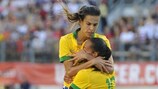 Thaisa festeggia un gol del Brasile