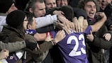 Manuel Pasqual celebrates a goal with the Fiorentina fans