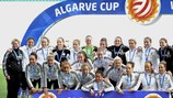 A Alemanha festeja a vitória na edição 2014 da Algarve Cup