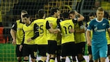 Dortmund trotz Niederlage weiter