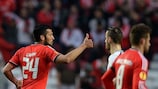 Benfica squeeze past valiant Spurs