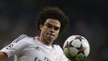 Real Madrids Pepe hat sich eine Wadenverletzung zugezogen