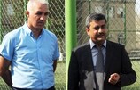 Новый тренер "Нетфчи" Ариф Асадов (слева) с президентом клуба Садыгом Садыговым