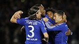 Il Chelsea esulta dopo il gol di Didier Drogba