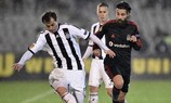 Partizan's Danko Lazović speeds away from Beşiktaş's Olcay Şahan
