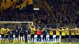 El Borussia Dortmund saludan a sus aficionados
