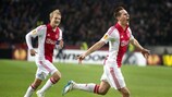 Ajax's Polish forward Arkadiusz Milik celebrates his strike against Legia