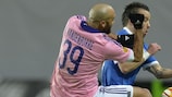 Anthony Vanden Borre of Anderlecht challenges Dinamo Moskva's Mathieu Valbuena