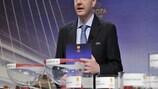 El Secretario General de la UEFA Gianni Infantino habló durante el sorteo de octavos celebrado en Nyon