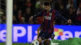 Joe Hart ferma Lionel Messi
