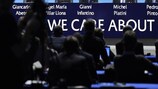 A conferência de imprensa do XXXIX Congresso Ordinário da UEFA