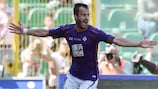 Alberto Gilardino festeja após marcar pela Fiorentina