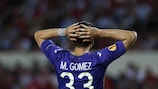 Mario Gomez during Fiorentina's 3-0 loss in Seville