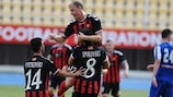 Senijad Ibričić celebra após marcar o segundo golo do Vardar ao Renova
