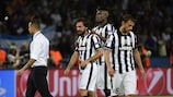 I giocatori della Juventus - nella foto Andrea Pirlo, Paul Pogba e Claudio Marchisio - non nascondono la loro delusione dopo la sconfitta nella finale di UEFA Champions League contro il FC Barcelona