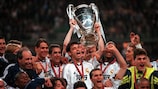 Highlights finale 2000: Real Madrid - Valencia 3-0