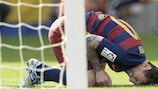 Lionel Messi goes down injured on Saturday