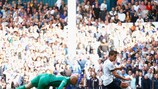 Erik Lamela del Tottenham Hotspur segna il quarto gol durante la partita di Premier League contro il Manchester City