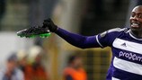 Stefano Okaka esulta dopo aver firmato il gol-partita per l'Anderlecht
