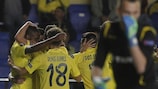 Cédric Bakambu (links) feiert die 1:0-Führung für Villarreal
