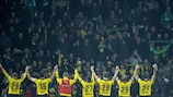 Dortmund feiert seinen Sieg in Bremen