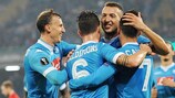Nápoles festeja um dos seus cinco golos ao Midtjylland