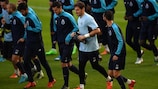 Porto players train on Monday