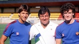 Barcelona manager Terry Venables with new British signings Gary Lineker and Mark Hughes in 1986