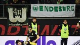 I giocatori del Dortmund festeggiano il secondo gol durante la partita di Bundesliga contro il Wolfsburg