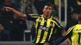 Colin Kazım-Richards del Fenerbahçe festeggia la rete siglata contro il Chelsea