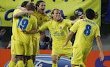 La joie des joueurs de Villarreal après qu'un nul 1-1 devant les Rangers les qualifiait pour les quarts de finale